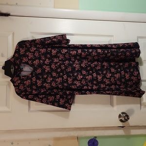 Joe Boxer 3/4 sleeve dress with cutout